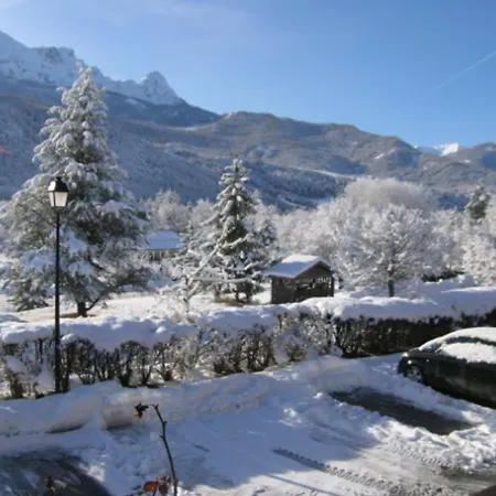 Near The In * Barcelonnette